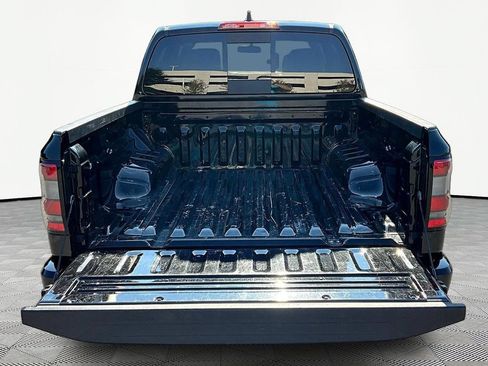 Used 2026 Nissan Frontier PRO-4X AWD/4WD image 9