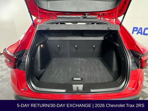 Used 2026 Chevrolet Trax RS w/ Sunroof Package image 30