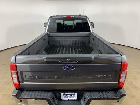 Used 2021 Ford F250 Lariat w/ Chrome Package image 11