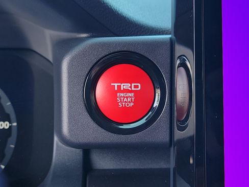 Used 2025 Toyota 4Runner TRD Off-Road Premium w/ Tow Technology Package AWD/4WD image 26