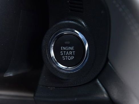 Used 2025 Subaru Outback Onyx Edition image 17