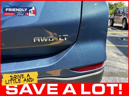 Used 2024 Chevrolet Equinox LT AWD/4WD image 35