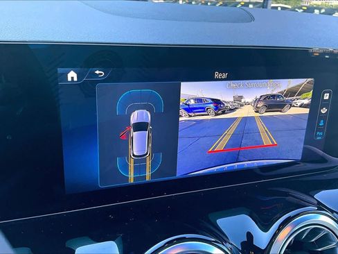 Used 2025 Mercedes-Benz GLA 250 image 26