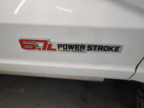 Used 2024 Ford F250 Limited w/ FX4 Off-Road Package image 44