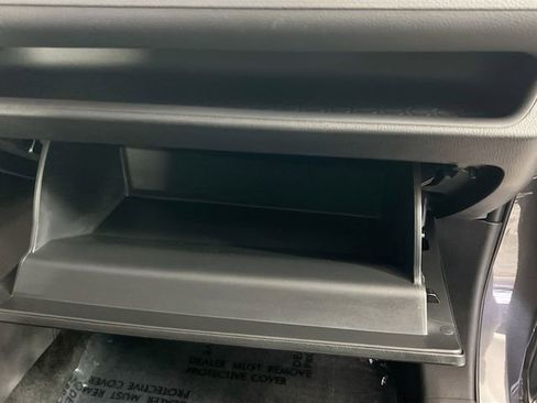 Used 2024 Toyota RAV4 XLE image 30