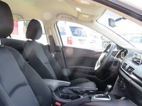 Used 2014 MAZDA MAZDA3 i SV FWD image 14