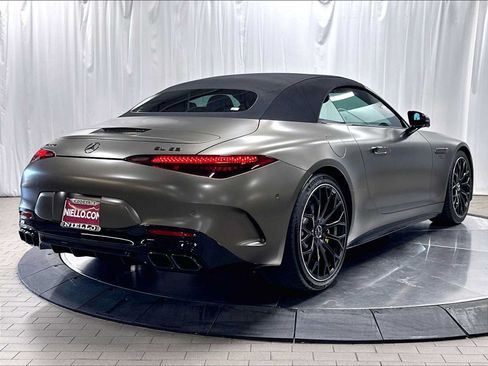 Used 2023 Mercedes-Benz SL 63 AMG 4MATIC image 9