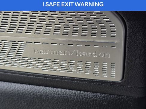 Used 2022 Hyundai Palisade Limited image 23