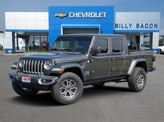 Used 2020 Jeep Gladiator Overland image 1