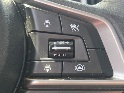 Used 2022 Subaru Ascent Limited w/ Technology Package image 37