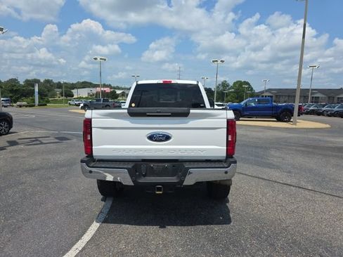 Used 2018 Ford F250 Lariat w/ Lariat Ultimate Package AWD/4WD image 4