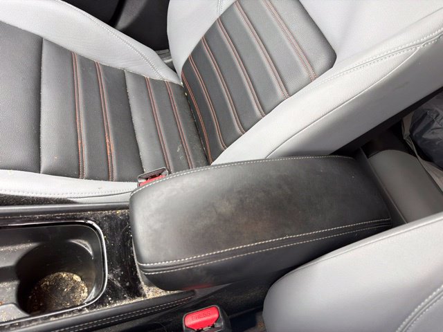 Used 2023 Nissan Kicks SR w/ SR Premium Package FWD image 28