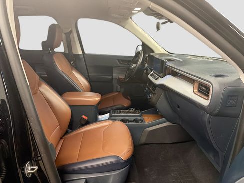 Used 2023 Ford Maverick Lariat w/ Lariat Luxury Package image 28