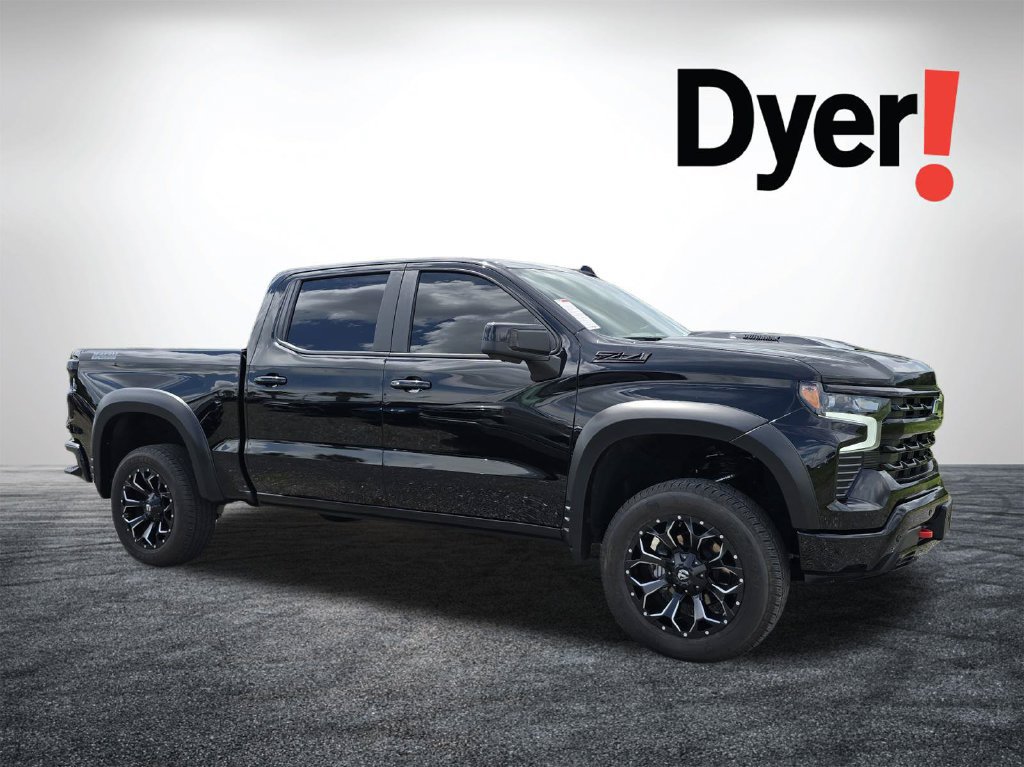 Used 2026 Chevrolet Silverado 1500 LT Trail Boss w/ LT Trail Boss Premium Package AWD/4WD image 2