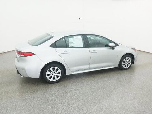 New 2026 Toyota Corolla LE image 10