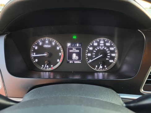 Used 2016 Hyundai Sonata Sport w/ Option Group 02 image 15