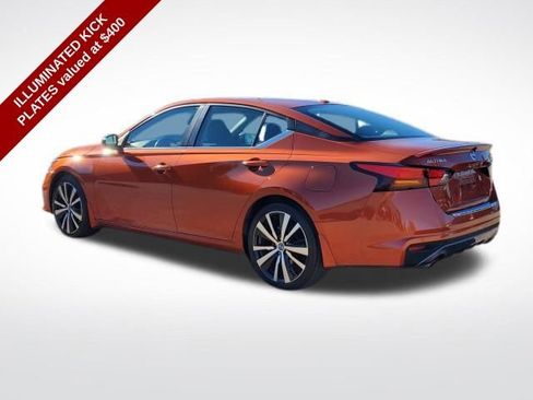 Used 2022 Nissan Altima 2.0 SR image 3
