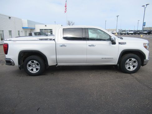 Used 2020 GMC Sierra 1500 SLT w/ SLT Premium Plus Package image 4