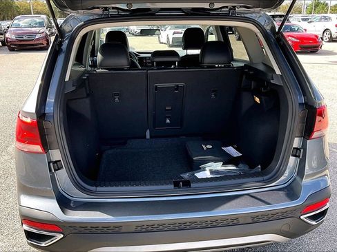 Certified 2022 Volkswagen Taos SE image 15