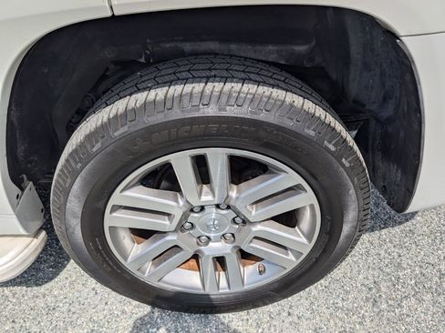 Used 2012 Toyota 4Runner Limited image 10