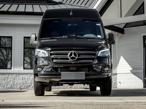 Used 2026 Mercedes-Benz Sprinter 2500 image 5