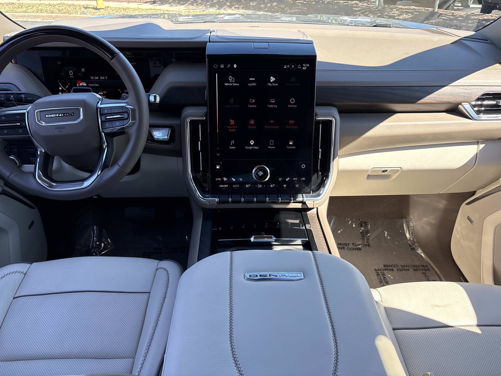 Used 2026 GMC Yukon Denali w/ Denali Reserve Package AWD/4WD image 29