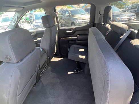 Used 2020 Chevrolet Silverado 1500 LT w/ Convenience Package image 21