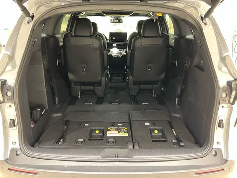 New 2026 Toyota Sienna XLE Woodland Edition image 11