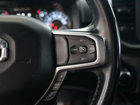Used 2019 RAM 1500 Big Horn AWD/4WD image 30