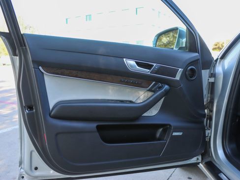 Used 2008 Audi S6 Sedan AWD/4WD image 21