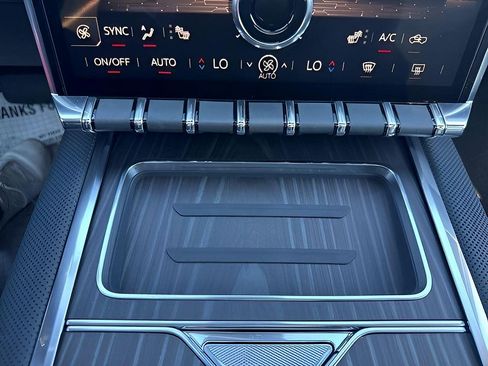 New 2024 GMC Sierra EV Denali AWD/4WD image 27
