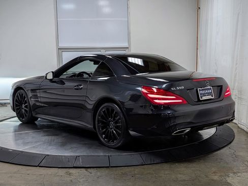 Used 2017 Mercedes-Benz SL 550 image 7