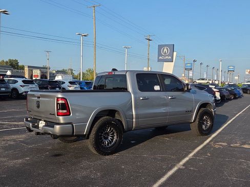 Used 2020 RAM 1500 Laramie AWD/4WD image 30