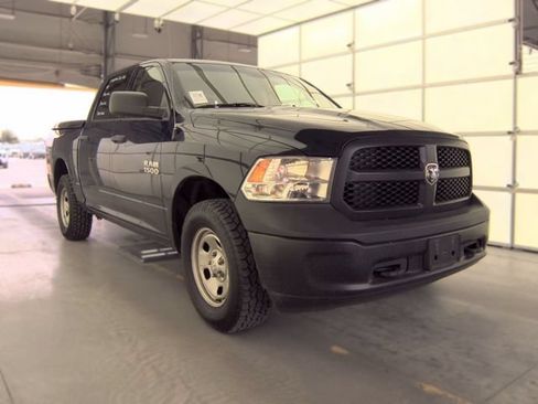 Used 2018 RAM 1500 Tradesman w/ Popular Equipment Group AWD/4WD image 4