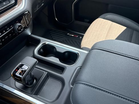 New 2025 Chevrolet Silverado 1500 RST image 21