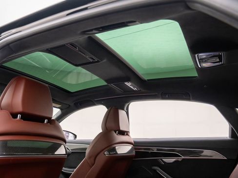 Used 2022 Audi S8 image 19