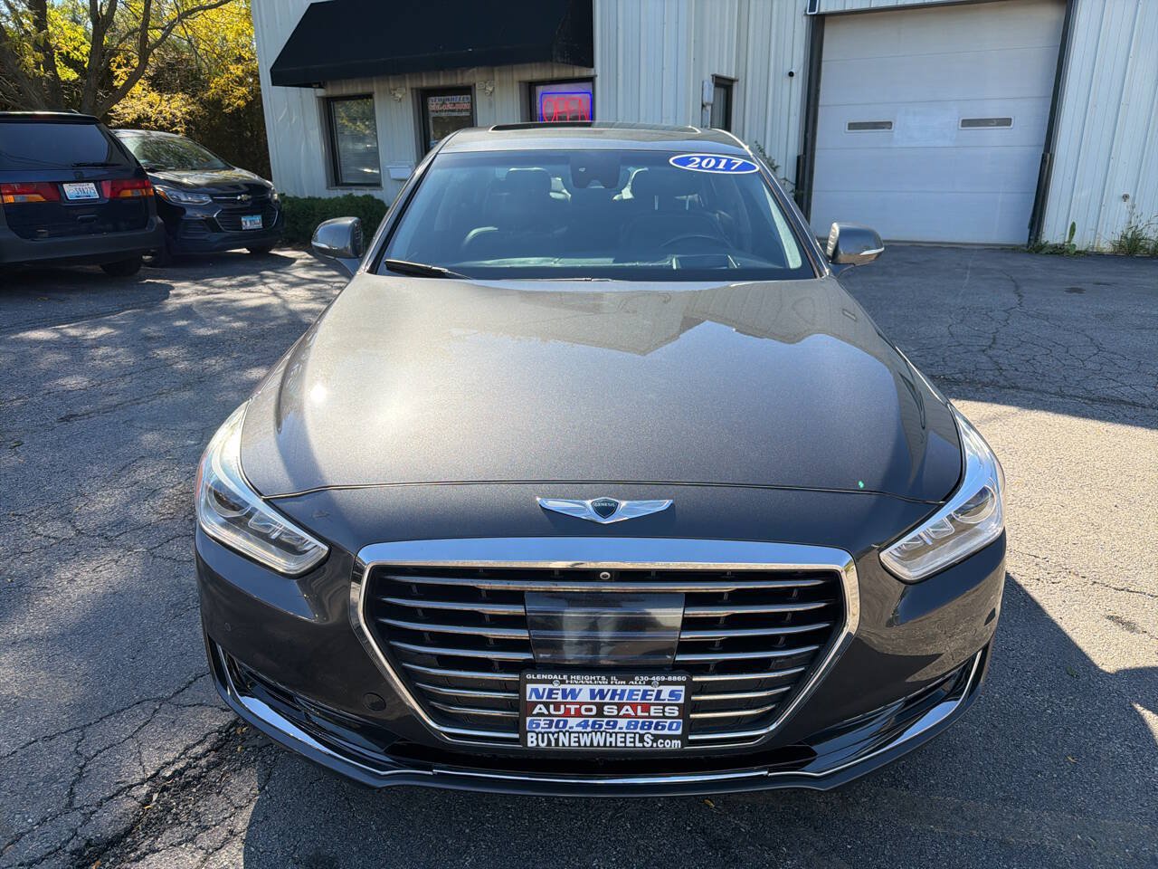 Used 2017 Genesis G90 3.3T Premium AWD/4WD image 3