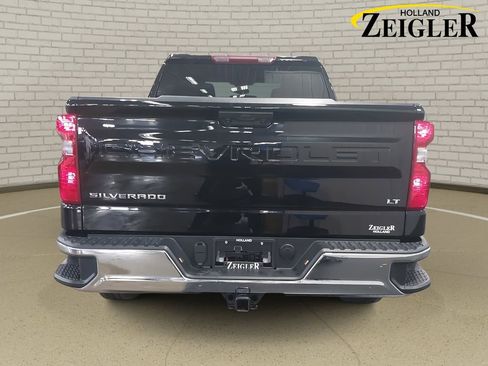 Used 2024 Chevrolet Silverado 1500 LT image 6