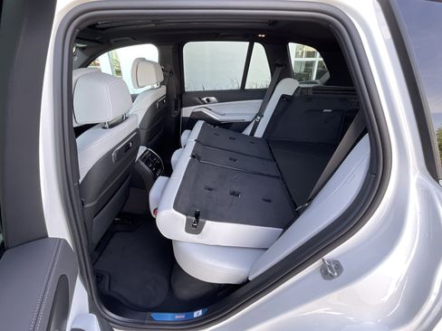 New 2026 BMW X5 sDrive40i w/ Climate Comfort Package image 29