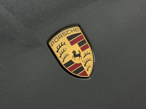 Certified 2025 Porsche Macan image 65