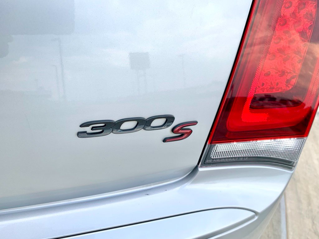 Used 2021 Chrysler 300 S RWD image 43