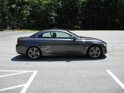 Used 2018 BMW 430i Convertible RWD image 12