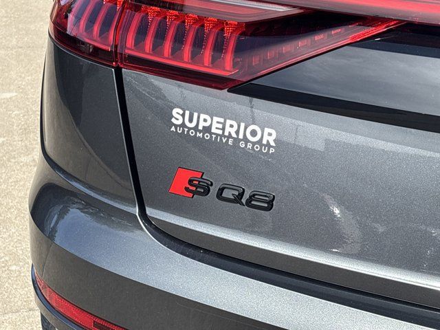 Used 2022 Audi SQ8 Prestige AWD/4WD image 6