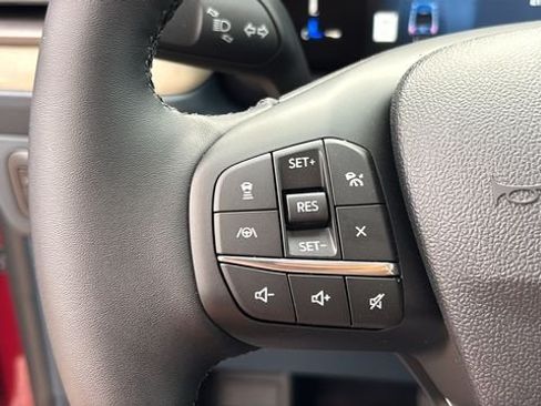New 2026 Ford Maverick Lariat w/ 4K Tow Package AWD/4WD image 15