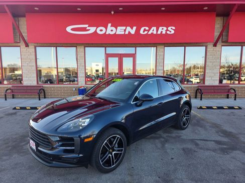 Used 2020 Porsche Macan S w/ Premium Package Plus image 1