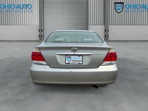 Used 2005 Toyota Camry LE FWD image 7