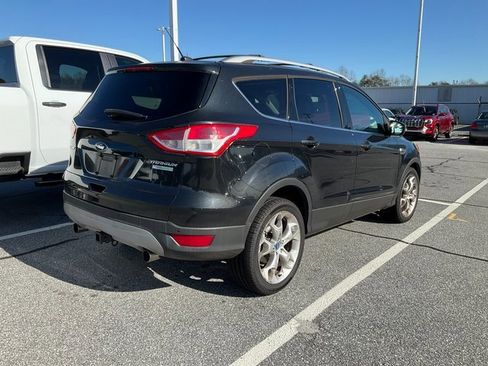 Used 2013 Ford Escape Titanium w/ Class II Trailer Tow Pkg image 6