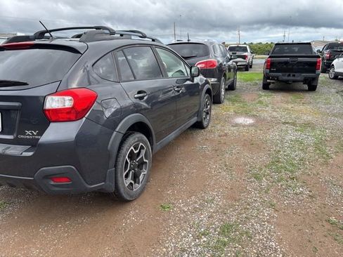 Used 2014 Subaru Crosstrek 2.0i Premium w/ Moonroof Package AWD/4WD image 8