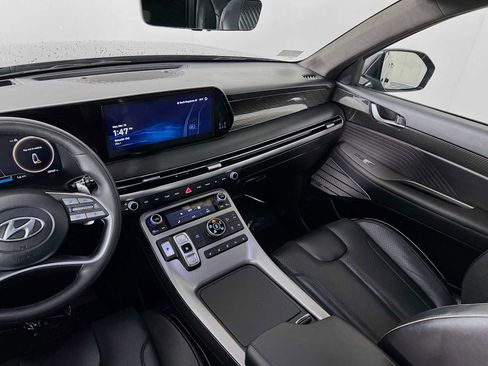 Used 2023 Hyundai Palisade Calligraphy image 25