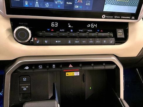 Used 2022 Toyota Tundra 1794 Edition image 31